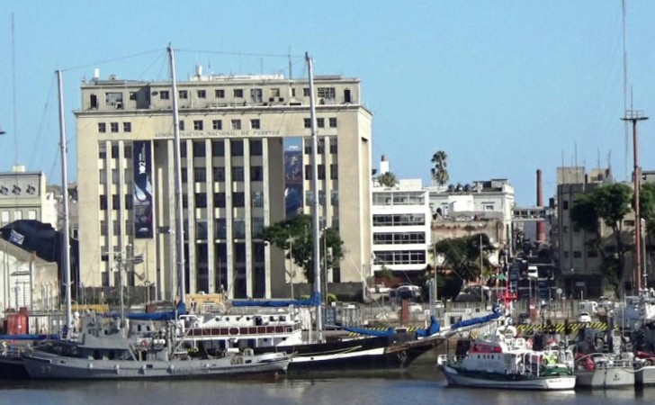 Montecon accuses the ANP of lack of competition in the Port of Montevideo and files a complaint