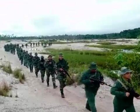 More than 2,000 members of the FANB in ​​Amazonas eradicate illegal mining