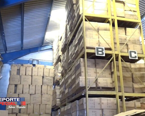 More than 7 million books, computers and school supplies purchased with 4% were never delivered