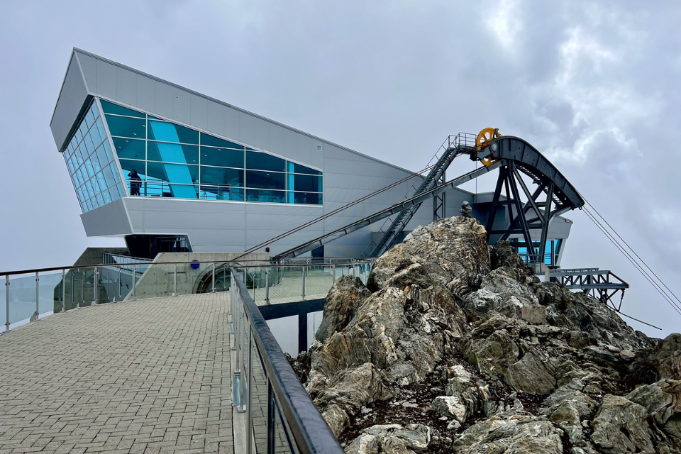 Mukumbarí cable car in Mérida reactivated 100% of its operation