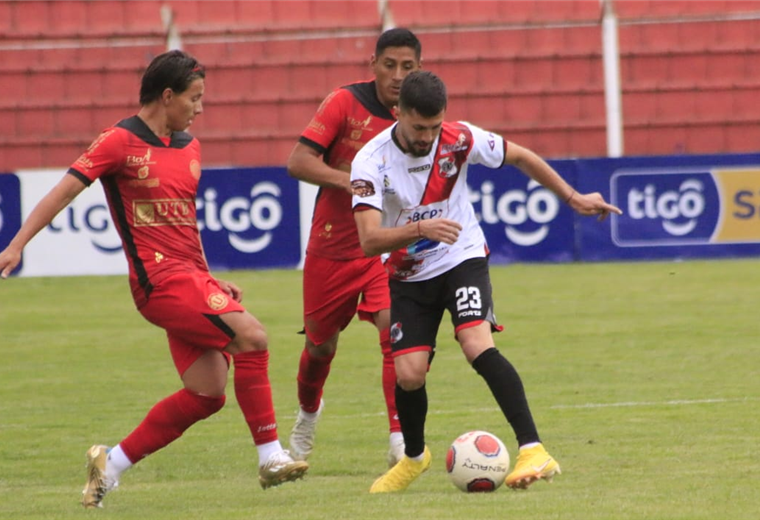 Nacional rescues a point against the 'U' de Vinto with a historic goal from Tommy Tobar