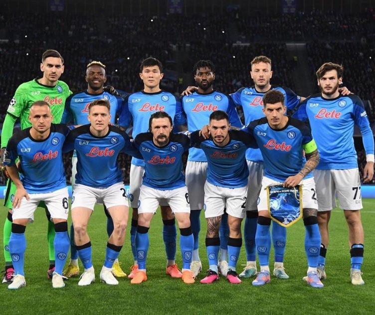 Napoli achieve historic access to the quarterfinals