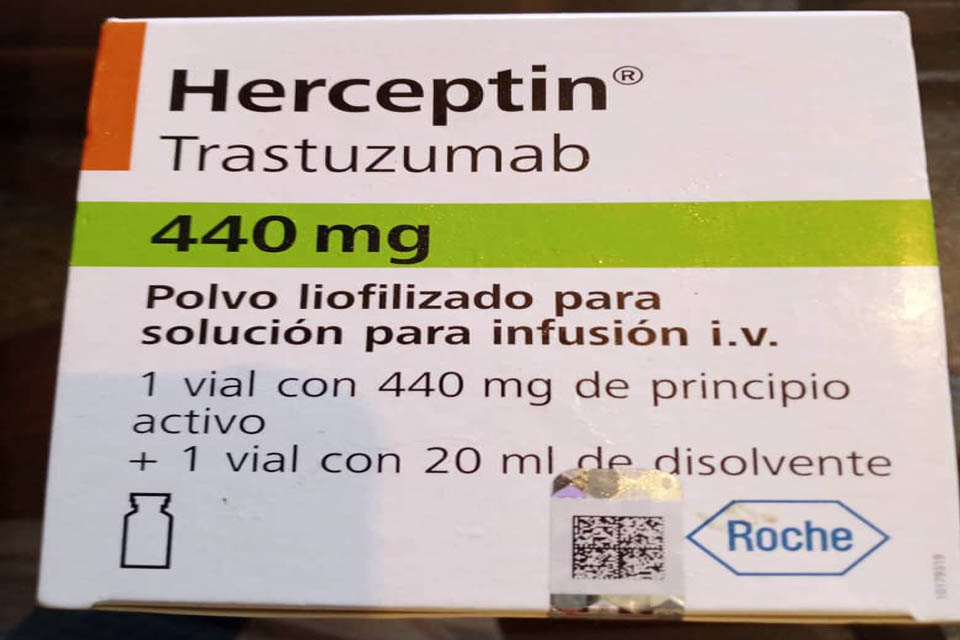 National Institute of Hygiene issued an alert for counterfeit batches of herceptin