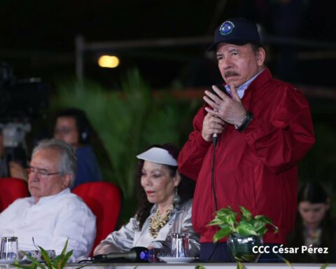 New Sandinista piñata: Once again Daniel Ortega confiscates and makes "charanga" with the goods of others