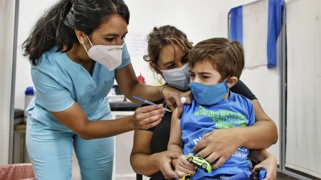 One in six caregivers received medical advice not to vaccinate children