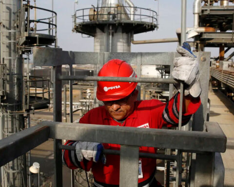 PDVSA ceded Petrozamora's stake to a Middle Eastern company