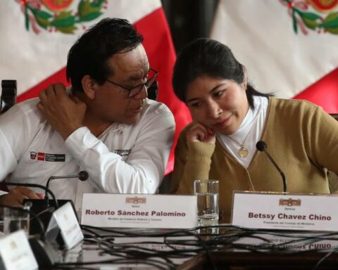Permanent Commission approves requesting the PJ to prevent the departure of Betssy Chávez from the country