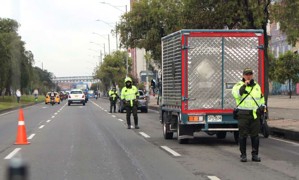 Pico and plate in Bogotá How does the measure from March 21 to 24 work?