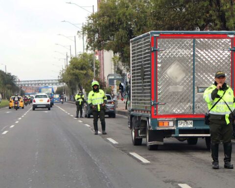 Pico and plate in Bogotá How does the measure from March 21 to 24 work?