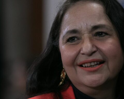 Politics and academics close ranks with Minister Norma Piña