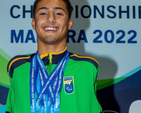 Promise of Paralympic swimming wants to follow the legacy of Daniel Dias