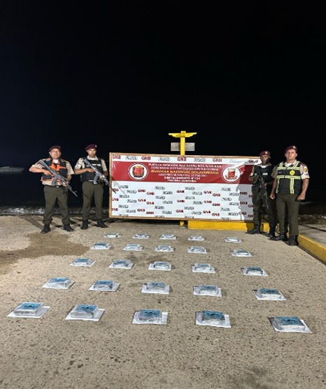 Recovered in Falcón 50 panelas of cocaine