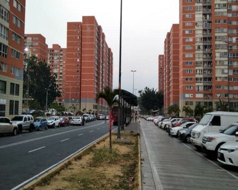 Report of a woman killed by a firearm in Ciudad Tiuna