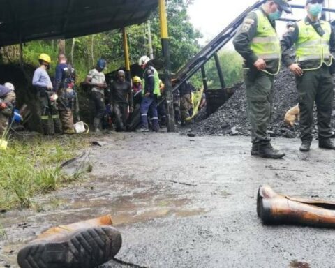 Rescue work continues in Sutatausa coal mines