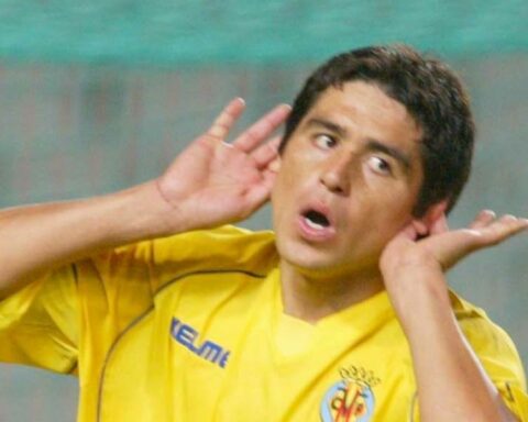 Riquelme will wear the Villarreal shirt again