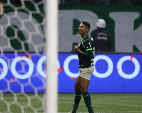 Rony guarantees classification of Palmeiras for the semis of Paulista