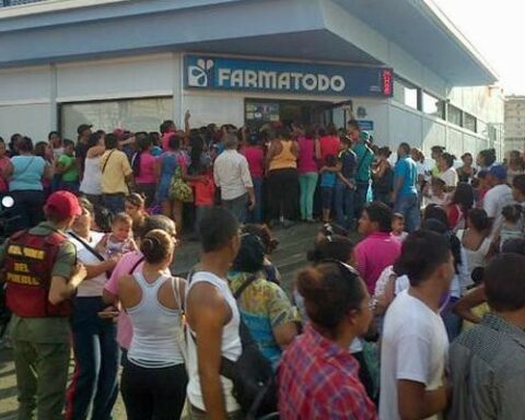 Sanctions against health: a strategy of genocide