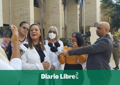 Shareholders of the Dominican Medical Center demand payment