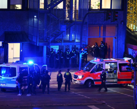 Shooting leaves eight dead at Jehovah's Witness center in Germany