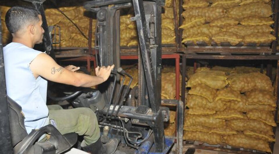 Some 200 cold rooms "invented" by Fidel Castro to preserve the potato are damaged