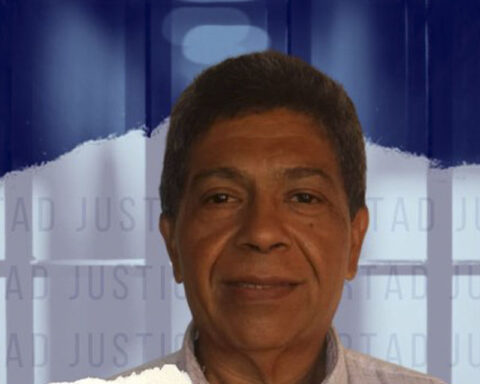 Son of political prisoner Guillermo Zárraga warns that his father suffered a heart attack