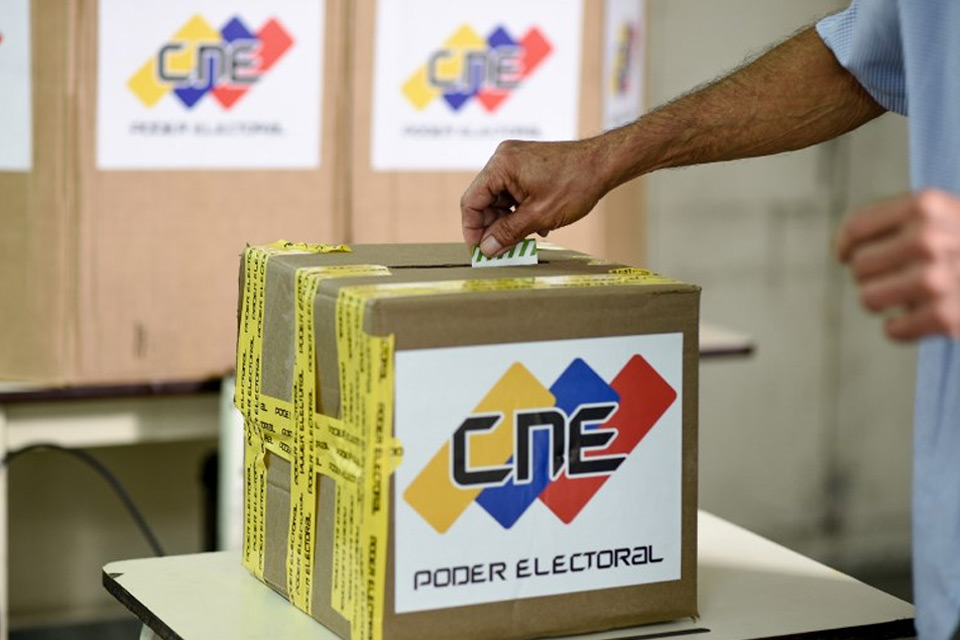 Súmate demands the CNE guarantee the right to vote for Venezuelans