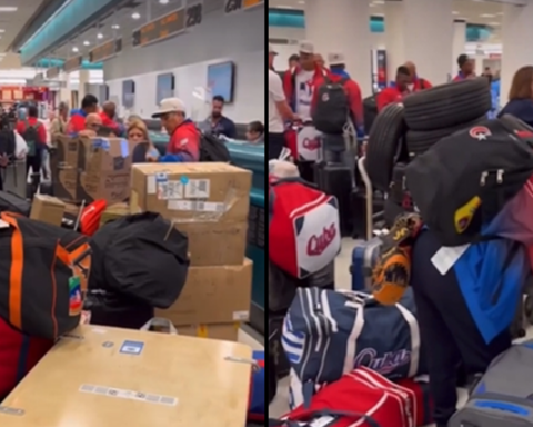 The Cuban baseball players returned from Miami without the cup, but with a lot of purchases