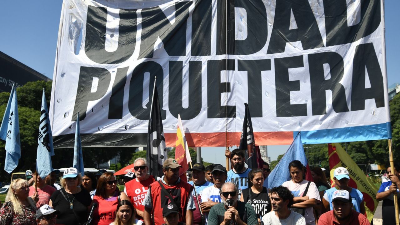 The Piquetera Unit holds a national plenary in the Plaza de Mayo