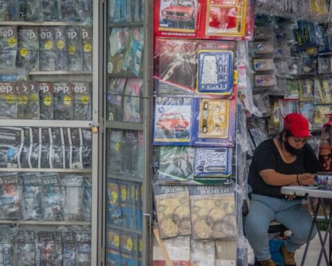 The Senate repeals the Centennial Printing Law;  another one must be issued in six months