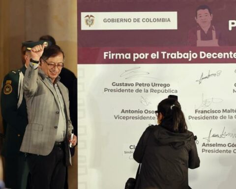 The last stitches that the Government made to the labor reform