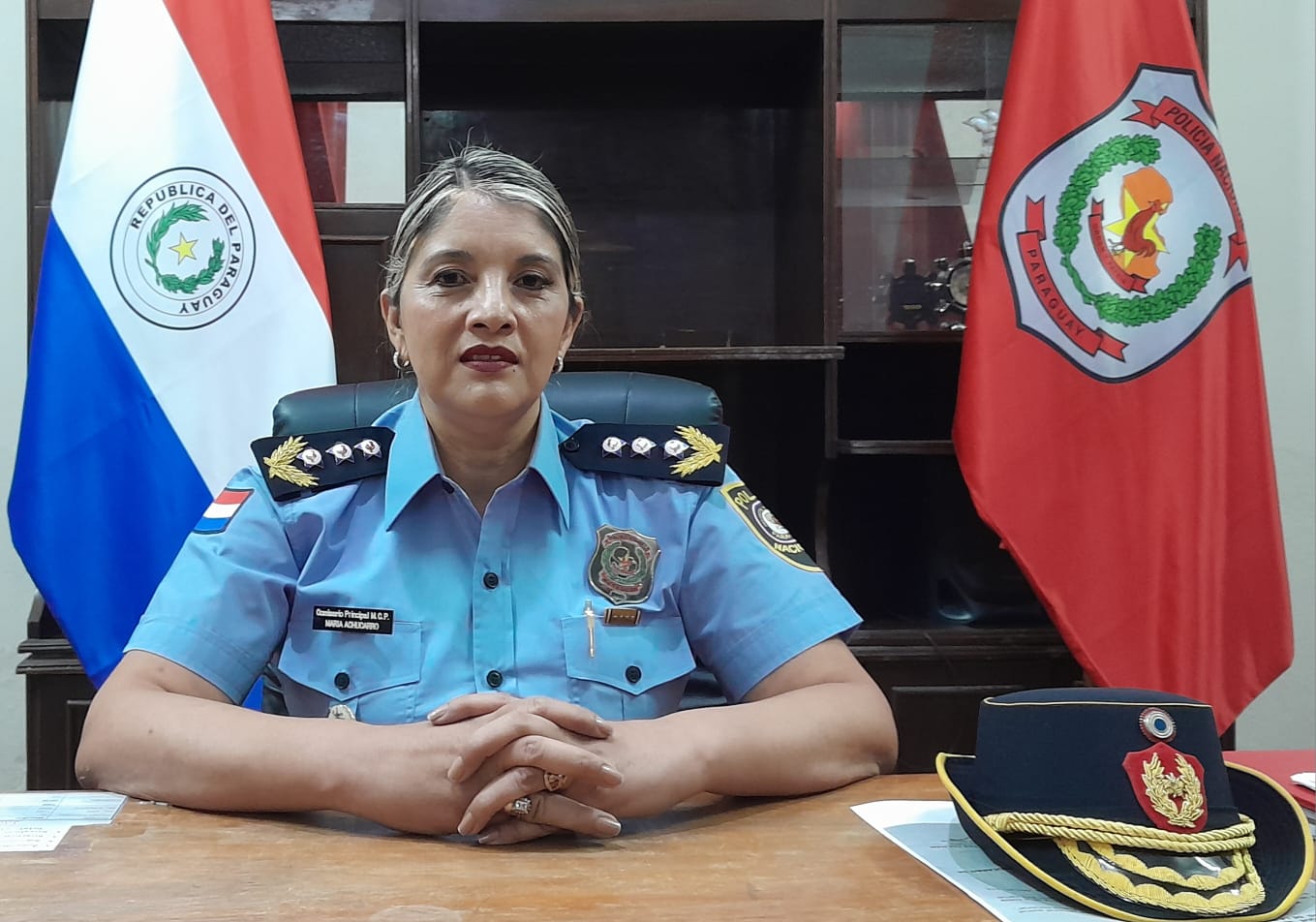 The third María assumes, as head of Public Relations of the Police