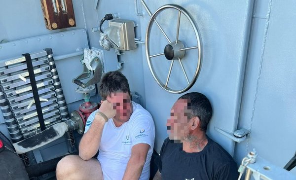 They were almost a day floating in the water and they were saved: the story of the rescue of the fishermen