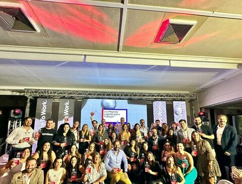 This was the awards ceremony for the best companies to work for in Uruguay