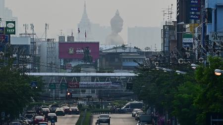 Thousands of people were hospitalized by air pollution in Thailand