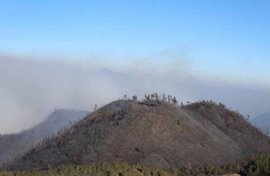 Tres naves FARD sofocaron fuego en Valle Nuevo