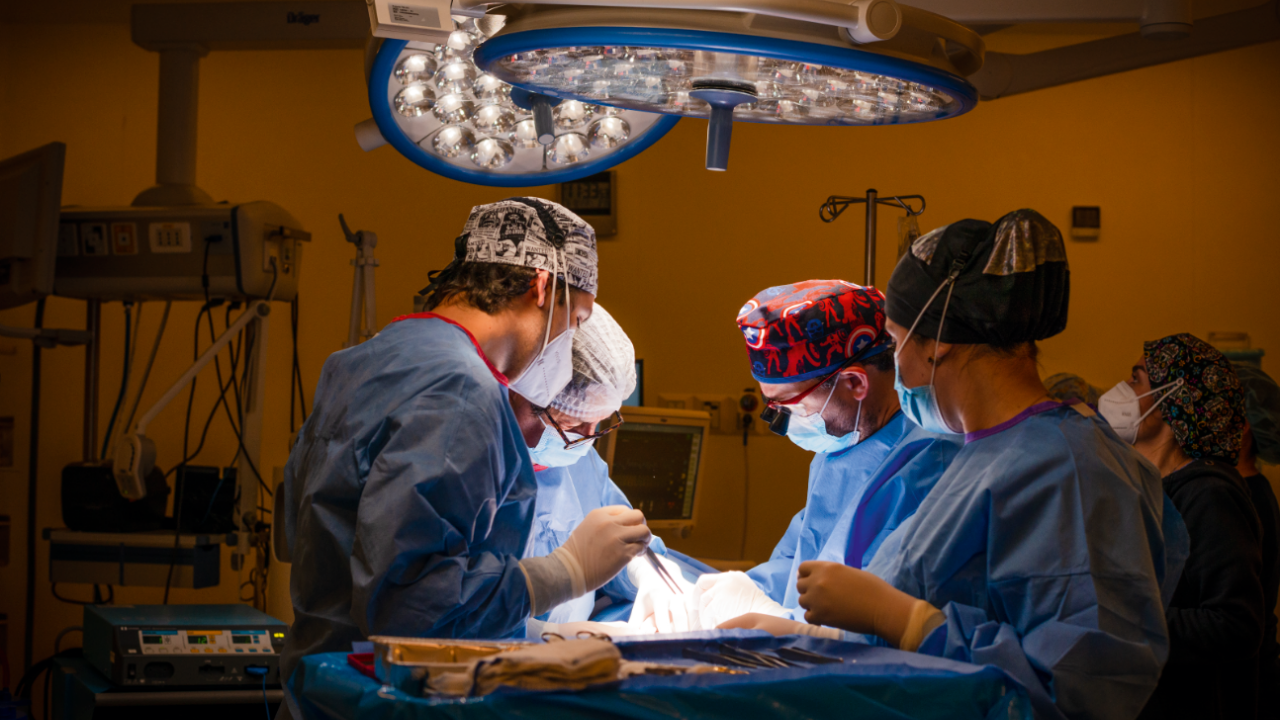 UANDES Foundation performs more than 1,350 free surgeries to alleviate hospital waiting lists