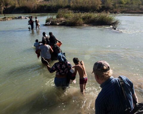 US judges revoke a quarter of asylum denials to immigrants