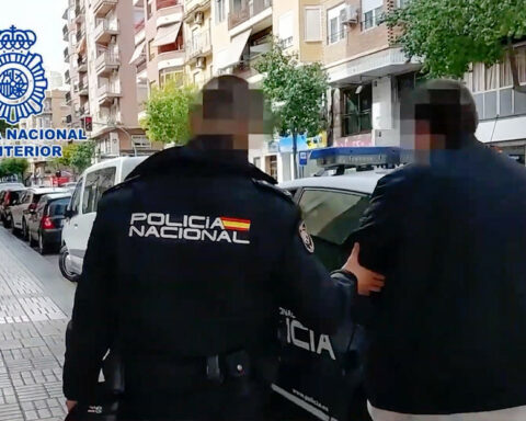 VIDEO|  Couple is accused of sexually exploiting more than 120 women in Spain