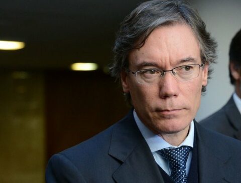 Vallcorba on card use: "The figures handled by the president are not up to date"