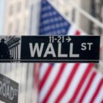 Wall Street marked a sharp retracement on fears of a recession