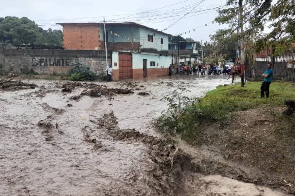 Weekend rains caused damage in five municipalities of Lara
