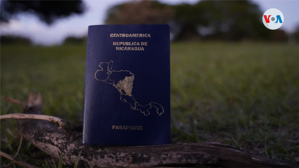 What countries can Nicaraguans enter without a visa?
