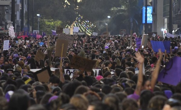 Why are businesswomen marching this 8M?