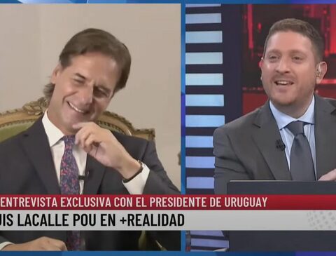 Why was Lacalle Pou received with a rabbit in an interview in Argentina?