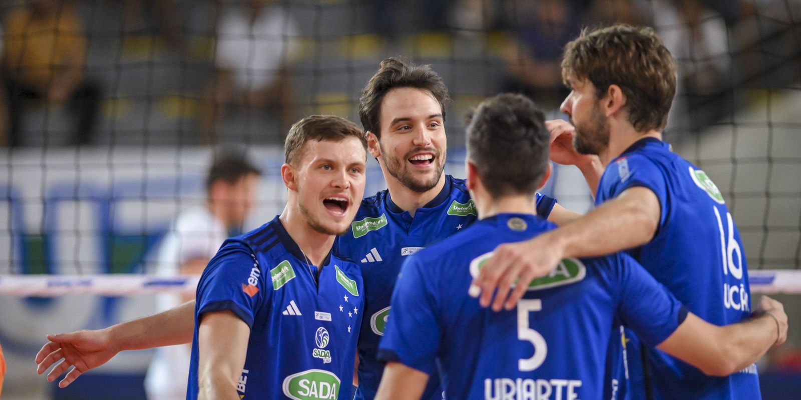 With 100% Minas Gerais podium, Cruzeiro conquers South American volleyball