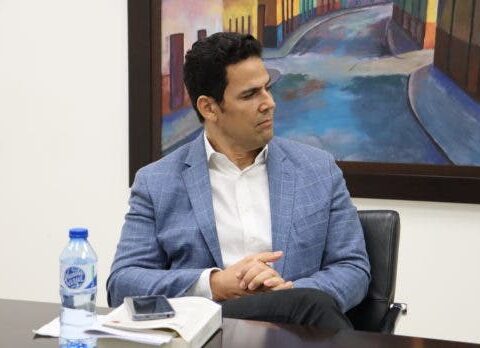 Con «yerros» y «precipitado», así considera exjuez informe de Contraloría sobre expropiación compra-venta de terrenos del Estado