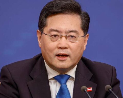 "Why does the US demand that China not supply weapons to Russia when they sell weapons to Taiwan?": Beijing's unusual reproach to Washington