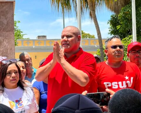 21 years after the coup, the people of Sucre are still restored