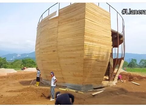 "A journey through time", in Colombia they build a 'Noah's Ark' as a religious tourism project