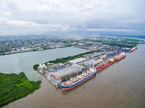 Act signed for dredging the access channel to the Port of Barranquilla